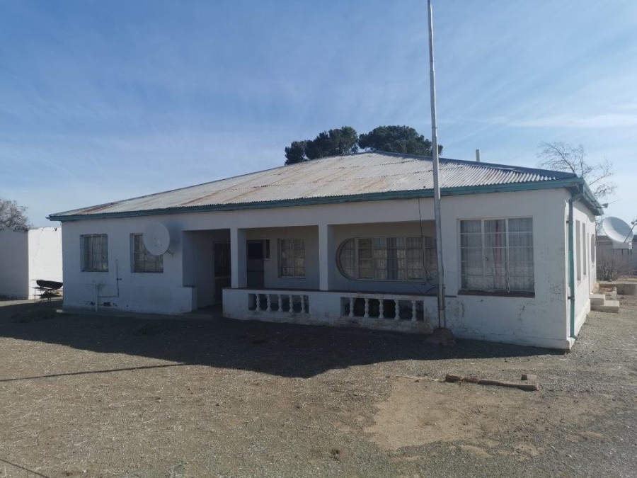 4 Bedroom Property for Sale in Vanwyksvlei Northern Cape